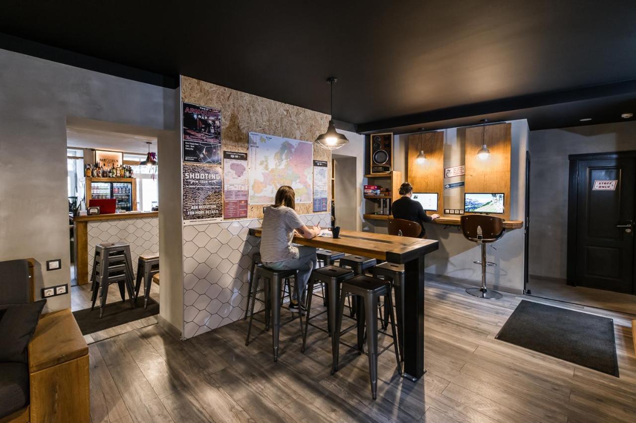 Wicked Weasel Hostel Riga Exterior photo